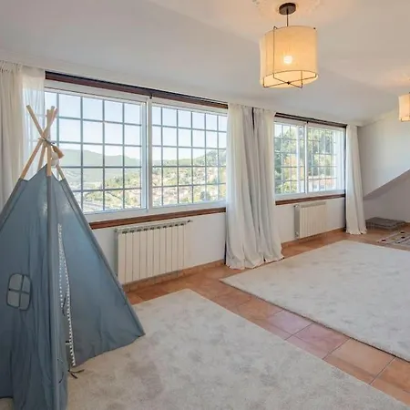 Gran Casa Con Vistas A La Ria De