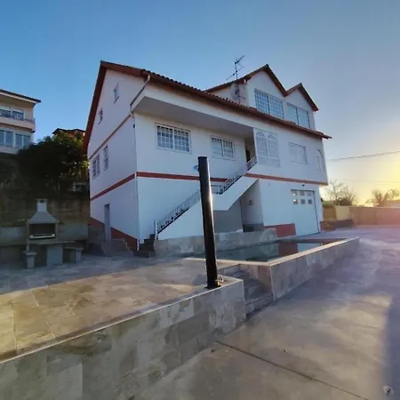Gran Casa Con Vistas A La Ría De