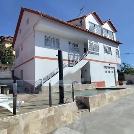 Gran Casa Con Vistas A La Ria De Casa vacanze Vigo